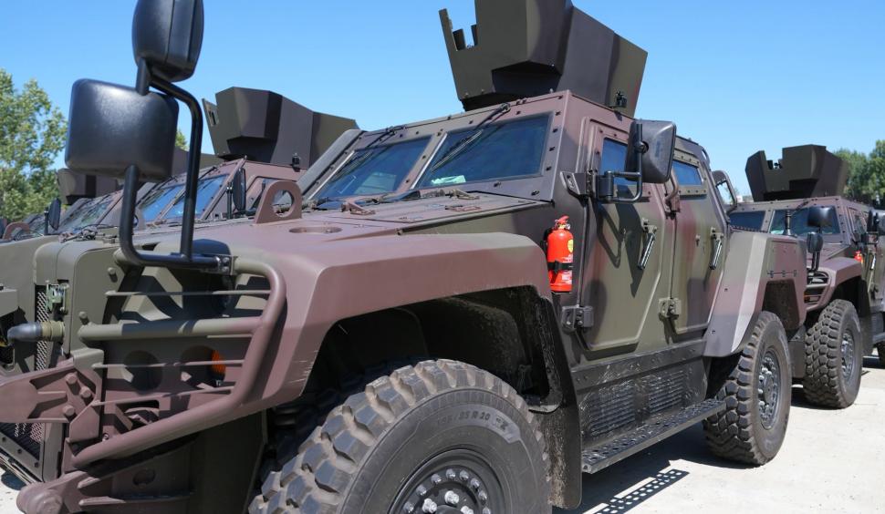 Primele vehicule blindate COBRA II fabricate în România au fost recepționate de Ministerul Apărării  1089075