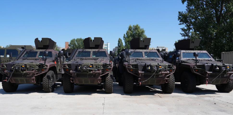 Primele vehicule blindate COBRA II fabricate în România au fost recepționate de Ministerul Apărării  1089076