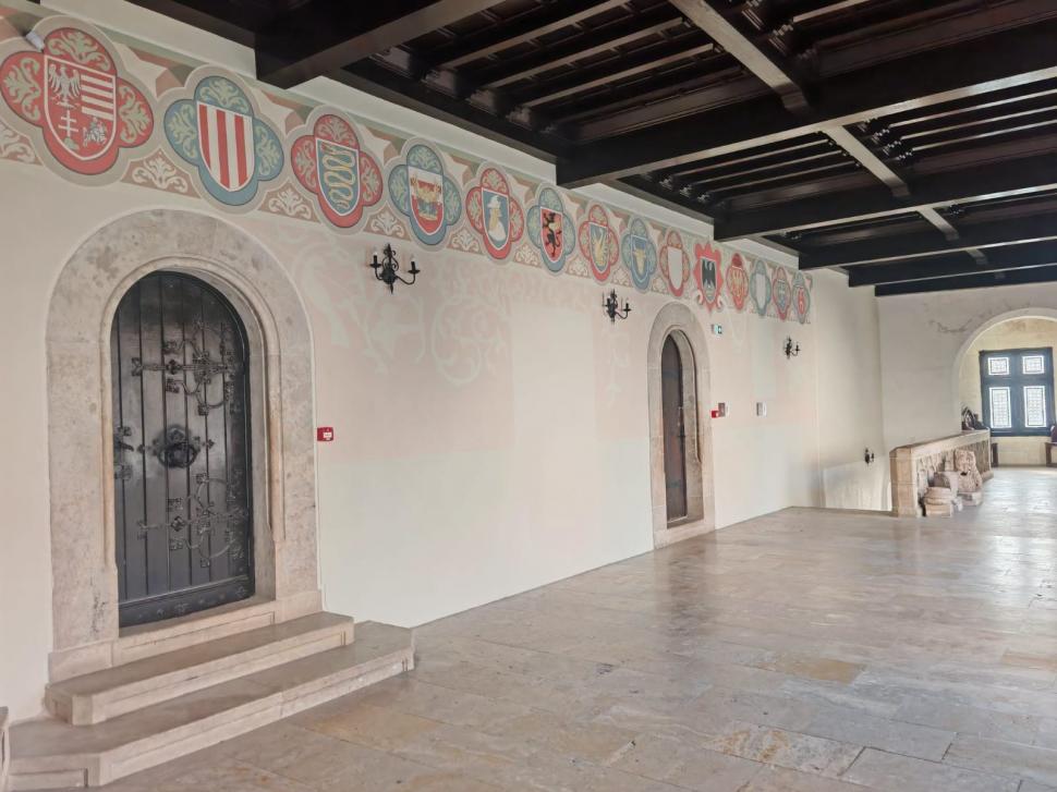 Castelul Corvinilor va fi gata luna aceasta. Cum arată clădirea istorică restaurată complet, după lucrările de 11,6 milioane de euro 1090135