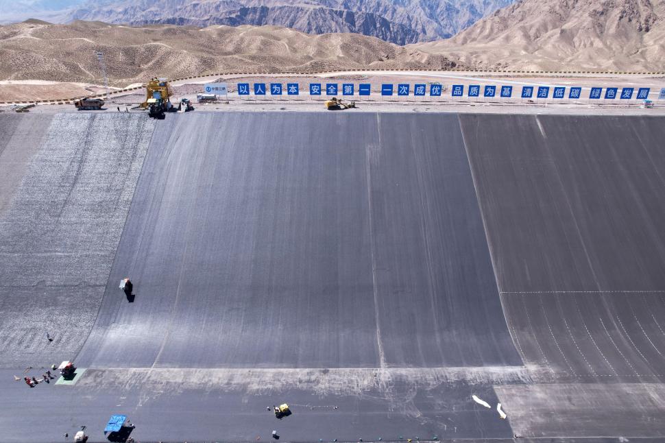 De patru ani, China construiește o „baterie gigantică” în deșert: Cum arată acum centrala hidroelectrică cu acumulare prin pompaj 1090713