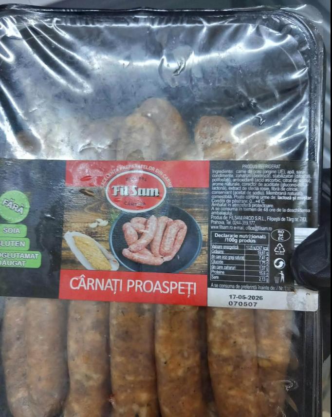 Carne și lapte ținute în soare, mâncare expirată și frigidere murdare. Amenzi de 300.000 de lei într-o singură zi, date la Bălea Lac 1091018