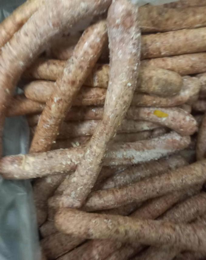 Carne și lapte ținute în soare, mâncare expirată și frigidere murdare. Amenzi de 300.000 de lei într-o singură zi, date la Bălea Lac 1091023