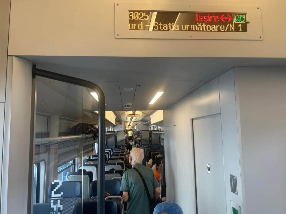 Primul tren regional PESA circulă pe ruta București Nord-Brașov. Miruță: „Mi s-a spus că nu pot fi puse în funcțiune” 1091506