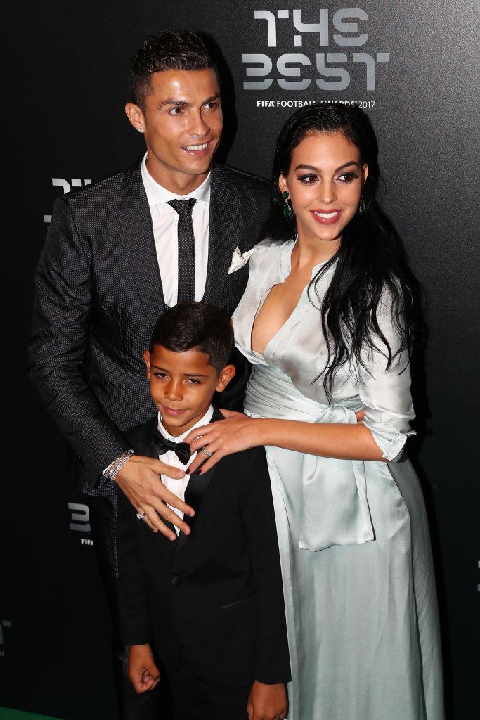 Cristiano Ronaldo și Georgina Rodríguez s-au căsătorit într-un oraș din Portugalia. Imaginea care a strâns 20 de milioane de like-uri 1092372