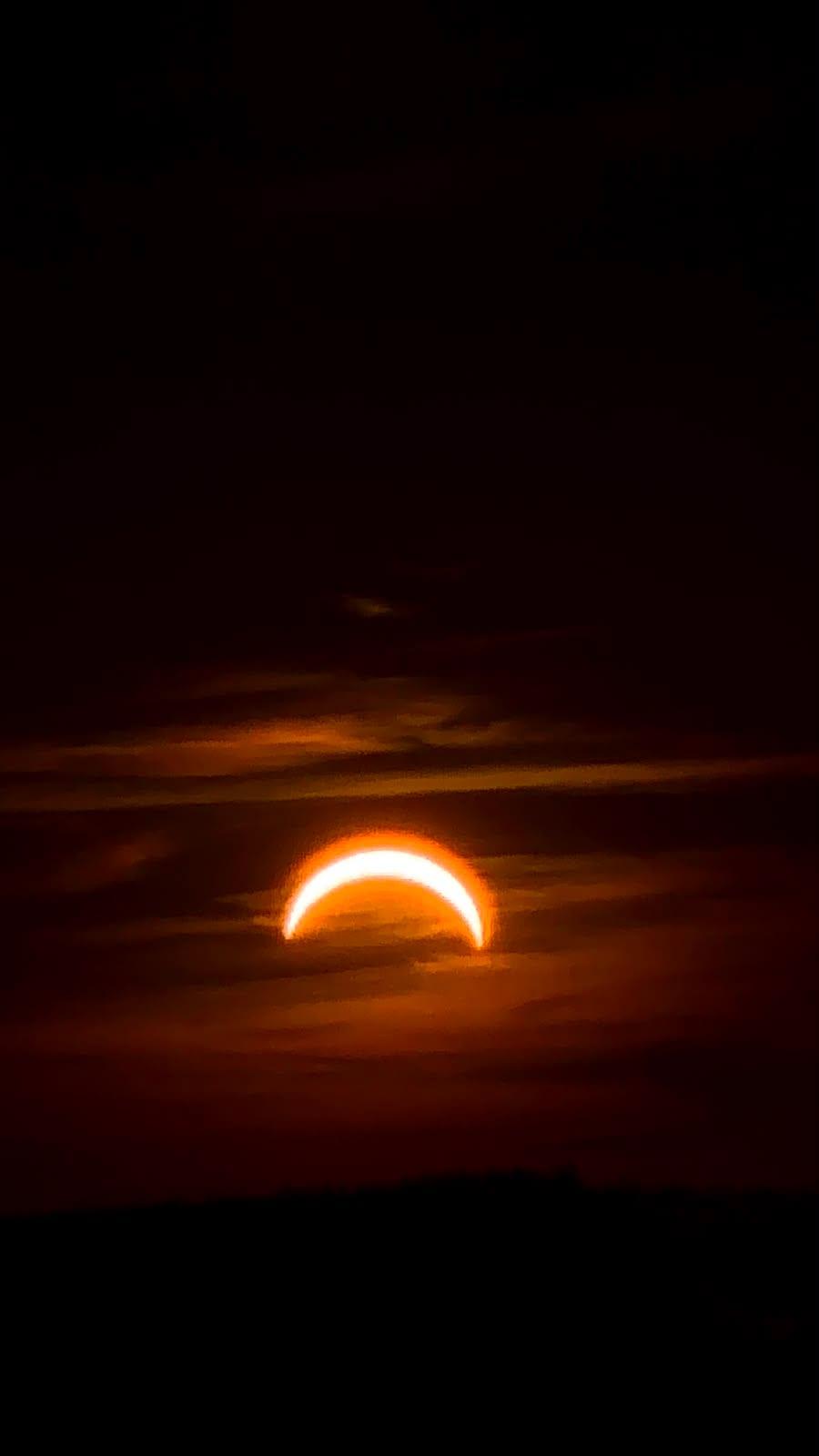 Imagini spectaculoase cu eclipsa de soare. Milioane de oameni au privit fenomenul astronomic rar în Europa 1092751