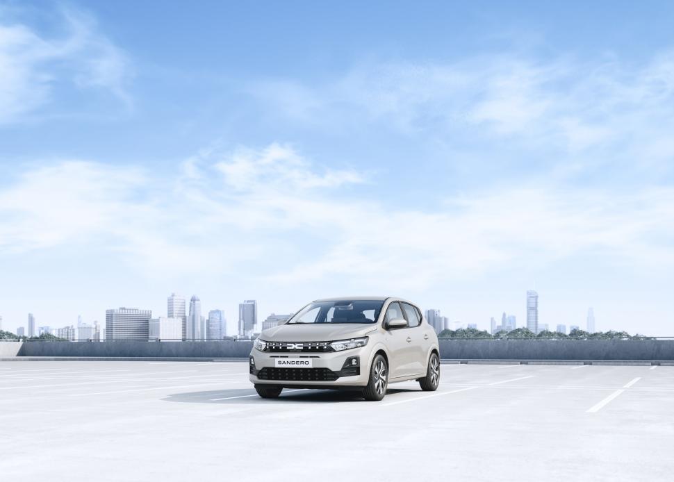 Cum arată şi cât costă noua Dacia Sandero cu motorizare hybrid, maşina de 155 de cai-putere 1092509