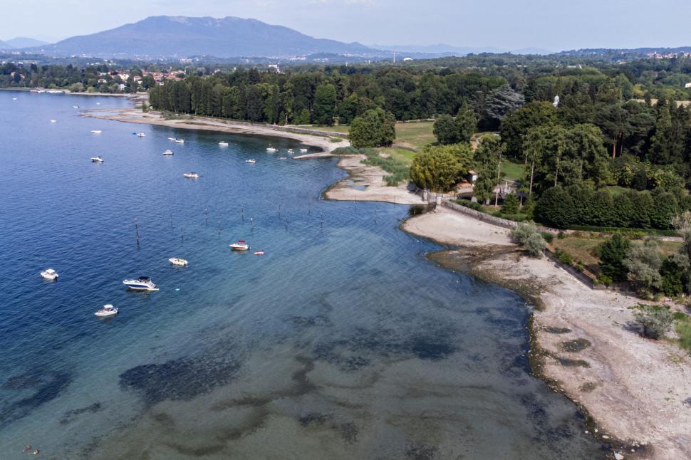 Lacul Maggiore din Italia seacă. Va fi reumplut cu apă din lacul Lugano din Elveția 1092362