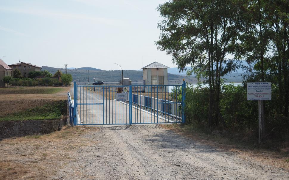 Lacul din România care a secat atât de mult încât scoicile au ieșit la suprafață 1093947