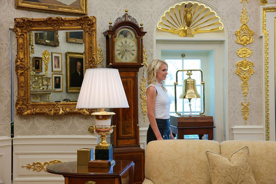 "Melaniei nu-i plac speculațiile". Cine e Natalie Harp, consiliera lui Trump care a mers și într-un portbagaj doar ca să-l însoțească  1094379