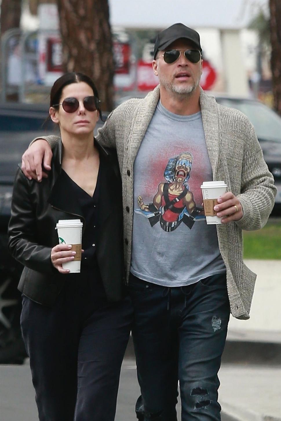 Sandra Bullock a vorbit despre moartea iubitului ei, Bryan Randall, răpus de boala Lou Gehrig: „Am început să-l plâng cu 4 ani înainte” 1095134