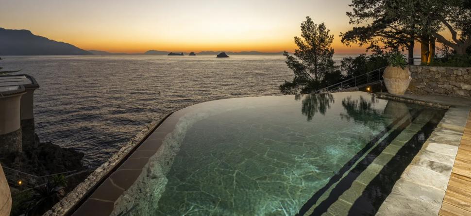 Cea mai scumpă proprietate de închiriat pentru vacanțe din Italia se află pe Coasta Amalfi şi costă 300.000 de euro pe săptămână 1093873