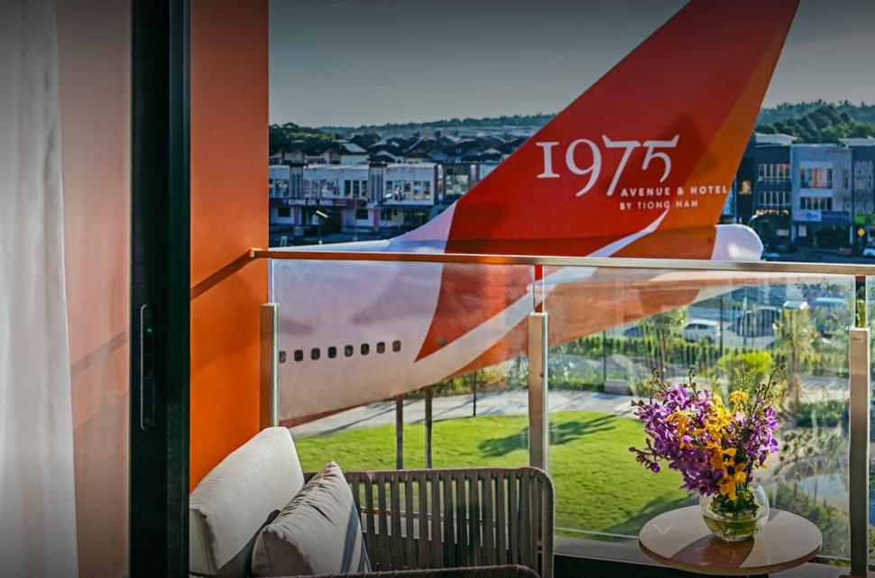 E probabil una dintre cele mai inedite cazări din lume. Două Boeing 747 au fost transformate în hotel de lux. Cum arată camerele  1095027
