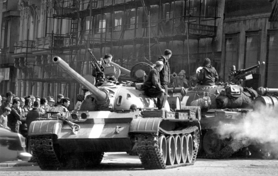 Raport secret MApN: Cum au neutralizat „turiștii” ruși armata cehoslovacă într-o singură zi, în timpul invaziei din august 1968 1095389