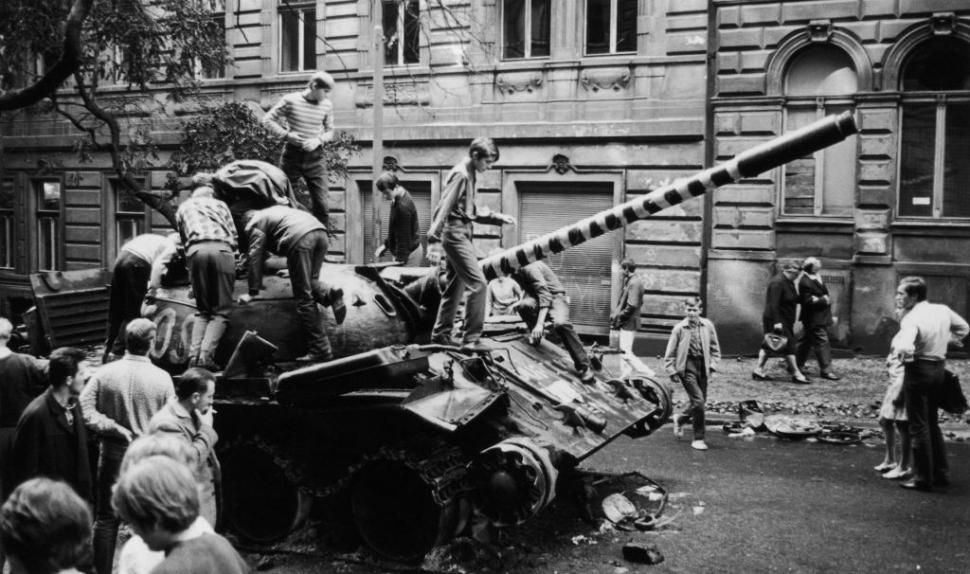 Raport secret MApN: Cum au neutralizat „turiștii” ruși armata cehoslovacă într-o singură zi, în timpul invaziei din august 1968 1095390