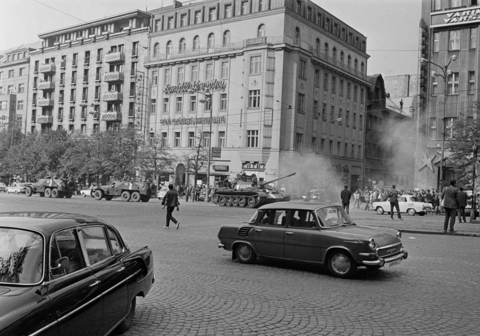 Raport secret MApN: Cum au neutralizat „turiștii” ruși armata cehoslovacă într-o singură zi, în timpul invaziei din august 1968 1095393
