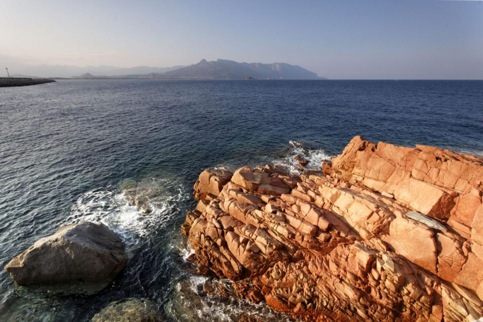  Insula din Europa desemnată cea mai frumoasă destinație a anului. Are unele dintre cele mai spectaculoase plaje din Mediterană 1088113