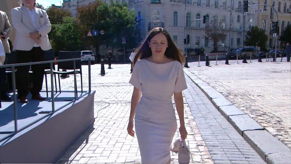 Mirabela Grădinaru a mers la Kiev fără Nicușor Dan. Prima doamnă a fost primită de Zelenski și soția sa 1095622