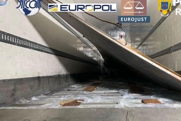 Operațiunea MATRIX. Ministrul Predoiu anunță o captură de 1,7 tone de droguri în mai multe țări: „Am lovit o rețea internațională” 1096024