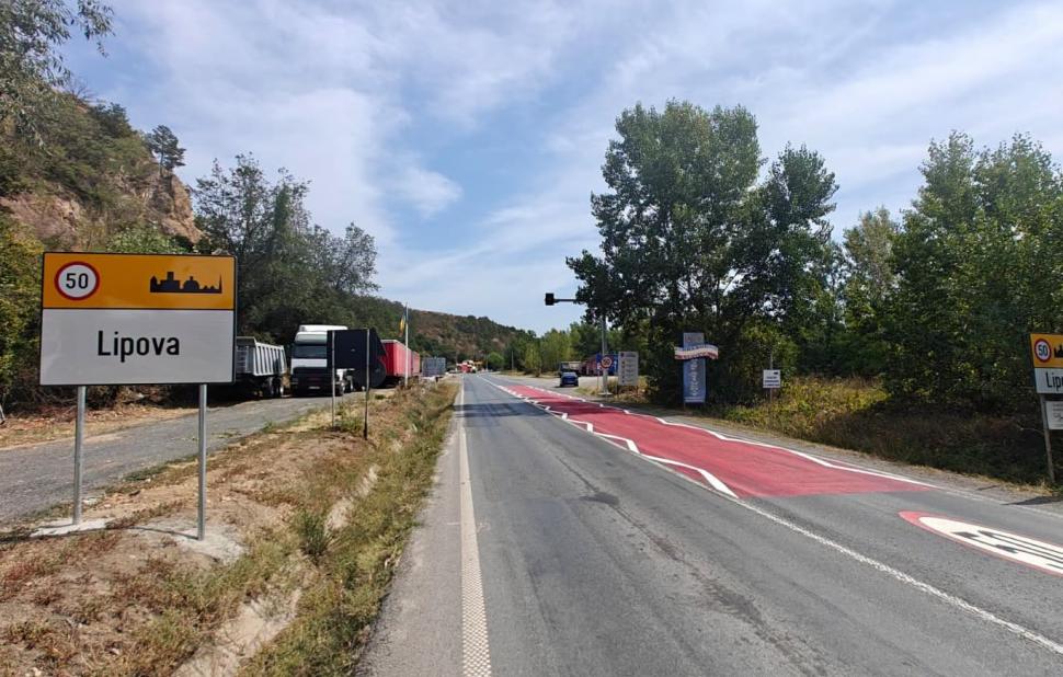 CNAIR a amenajat încă 10 zone cu covor rutier roşu și afișarea electronică a vitezei, cu bani din PNRR. Unde au amplasat sistemele 1096240