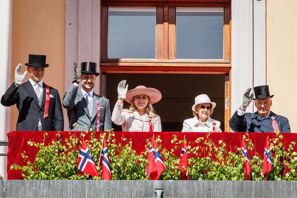 Mette-Marit, noua regină a Norvegiei: de la o viață "nebunatică" la Palatul Regal. Povestea "Cenușăresei" care a ajuns pe tron 1097260