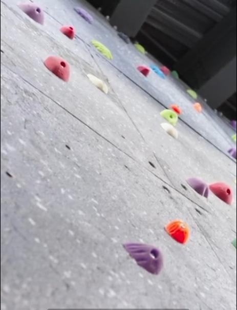 CNN: Cum arată buncărele miliardarilor. Au apartamente de 5 milioane de dolari, piscine și totul este controlat computerizat 1097646