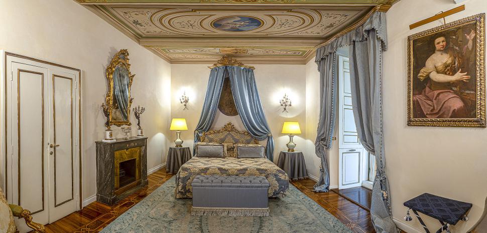 O prințesă italiană își închiriază acum palatul, iar turiștii sunt fascinați de experiență. Cât costă o noapte la Ruspoli Bonaparte 1097639