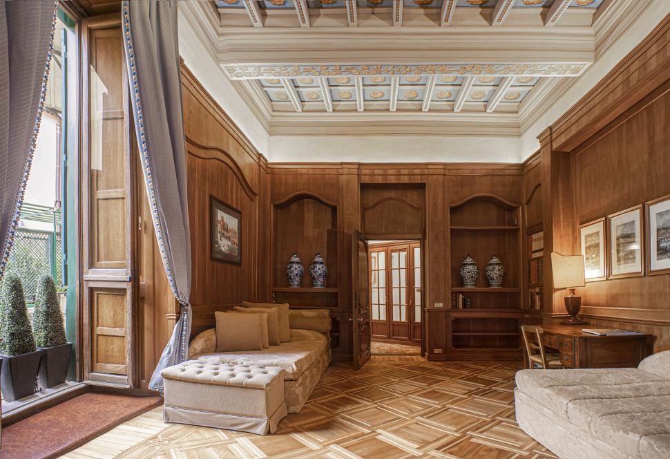 O prințesă italiană își închiriază acum palatul, iar turiștii sunt fascinați de experiență. Cât costă o noapte la Ruspoli Bonaparte 1097641
