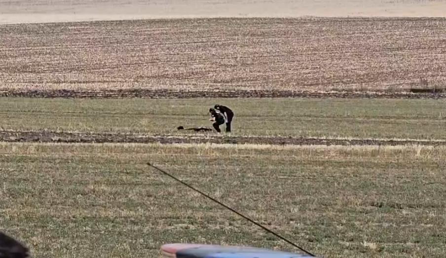 O dronă a fost găsită pe un câmp din comuna Viișoara, în Vaslui. Surse: Are încărcătură explozibilă și ar fi rusească 1098049