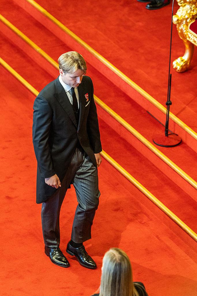 Noul rege al Norvegiei, Haakon, a depus jurământul în absența reginei Mette-Marit. Lângă tron a avut-o pe fiica lui, prințesa Ingrid 1098178