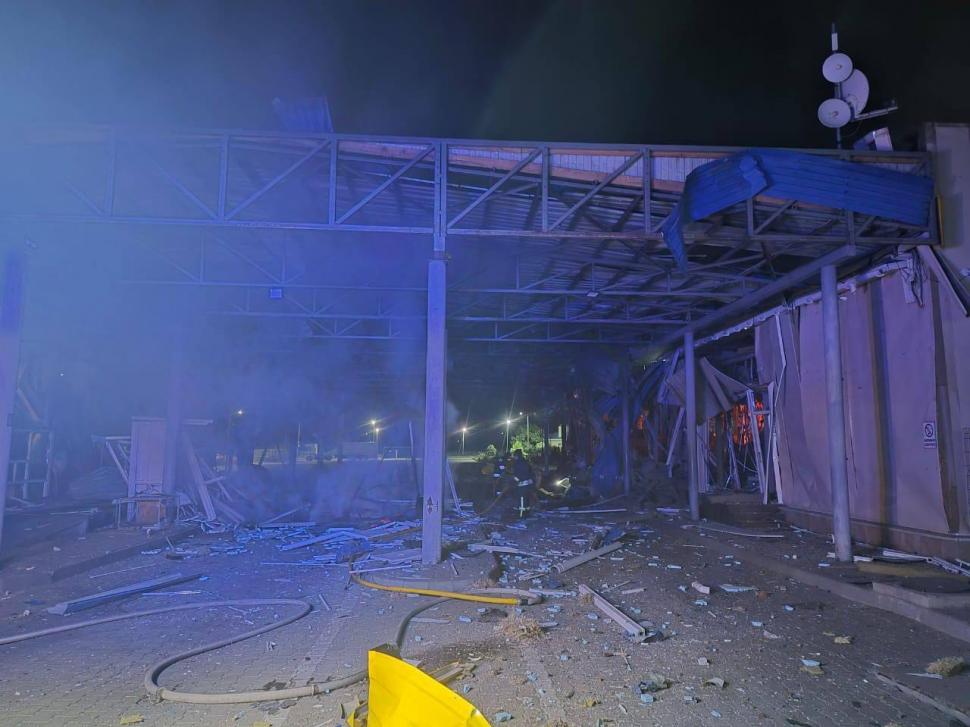 Rusia a bombardat punctul de trecere a frontierei dintre Ucraina și România. Traficul e oprit la Isaccea. Zelenski: A fost intenționat 1098011