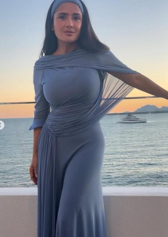 Salma Hayek a împlinit 60 de ani și arată senzațional. Viața și cariera celei mai cunoscute actrițe latino de la Hollywood 1098547