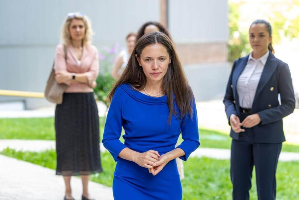 Mirabela Grădinaru s-a întâlnit, la Chișinău, cu Maia Sandu. Partenera lui Nicușor Dan a vorbit la o conferință internațională 1098989