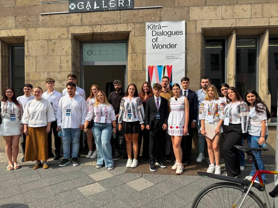 17 tineri din Alexandria au încheiat cea de-a treia mobilitate europeană din programul „L.O.C.A.L. EU” | Study Tour 2026 1099063