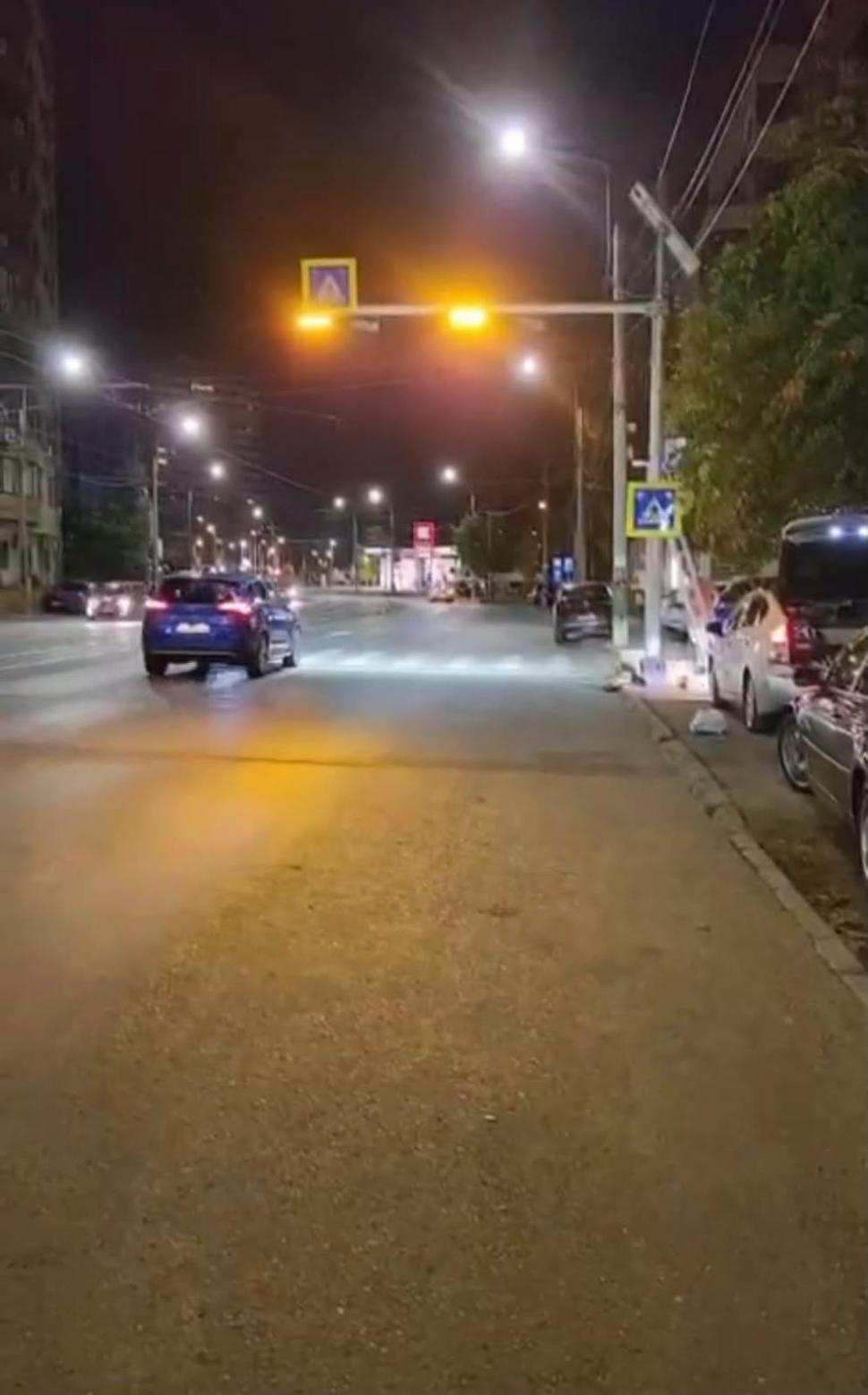 Cum funcţionează noua tehnologie inteligentă pentru trecerile de pietoni, testată în Bucureşti. "Trecerile clasice nu mai fac față" 1100299