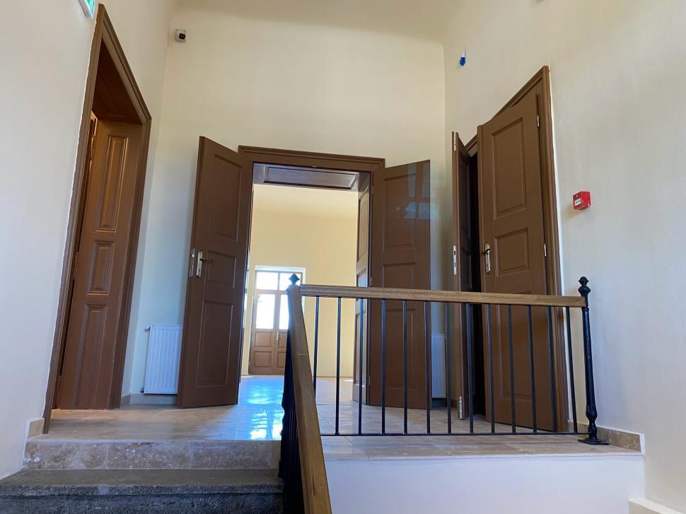 Un castel din România a fost restaurat, iar acum e deschis pentru turiști. Cum arată domeniul Bánffy din Nuşfalău și clădirea renovată 1100393