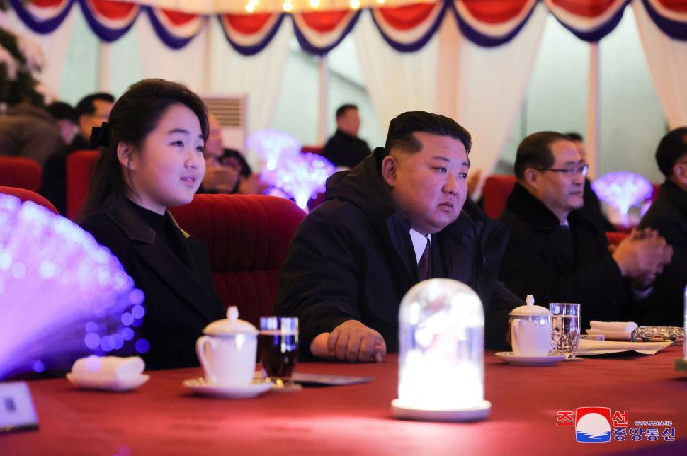 Câți copii are, de fapt, Kim Jong Un. Spionii sud-coreeni vin cu o nouă teorie despre familia liderului din Coreea de Nord 1100751