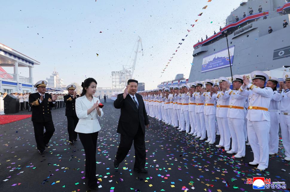 Câți copii are, de fapt, Kim Jong Un. Spionii sud-coreeni vin cu o nouă teorie despre familia liderului din Coreea de Nord 1100757
