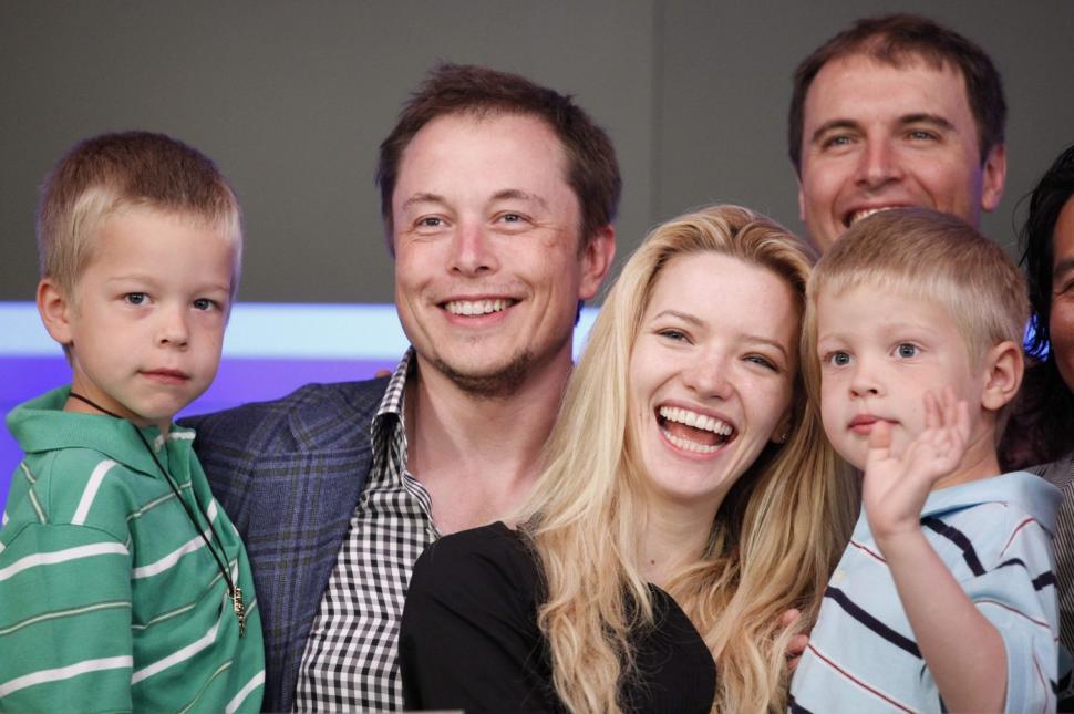 Ce se știe despre cei 14 copii ai lui Elon Musk, unii născuți la săptămâni distanță: Când a devenit tată prima dată, a trăit o tragedie 1100880