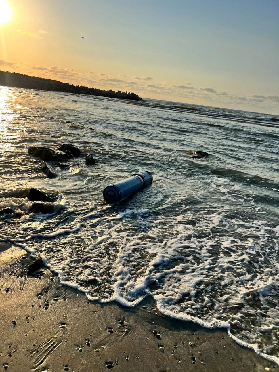 Bucăți de drone, unele cu explozibil, găsite în Constanța și Tulcea. Garda de Coastă a recuperat fragmente din Marea Neagră 1101373