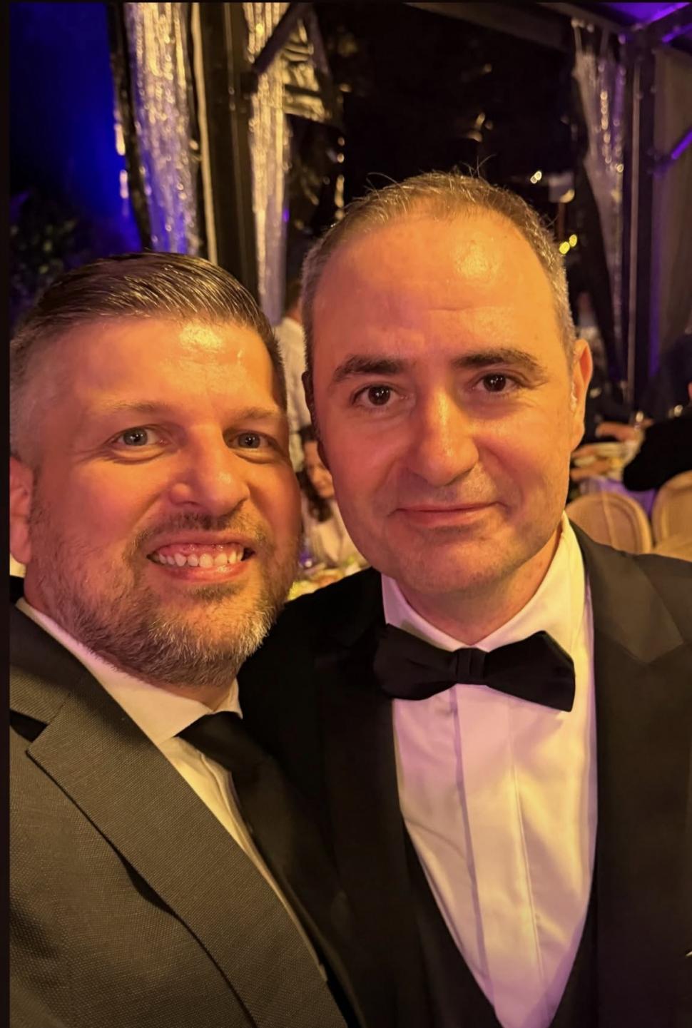 Alexandru Nazare s-a căsătorit. La nuntă au participat și președintele Nicușor Dan și Mirabela Grădinaru. Imagini de la petrecere 1101531