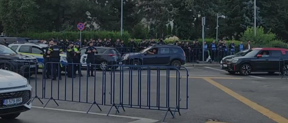 Imagini care nu s-au văzut la TV de la bătaia din Piața Victoriei. Cine a venit, de fapt, în locul oierilor 1102275