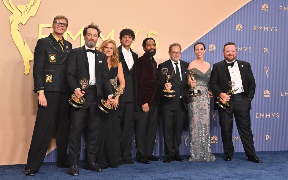 Matthew Rhys a intrat în istorie, după ce a câștigat două Premii Emmy pentru rol principal, în aceeași seară. Lista laureaţilor 1101922