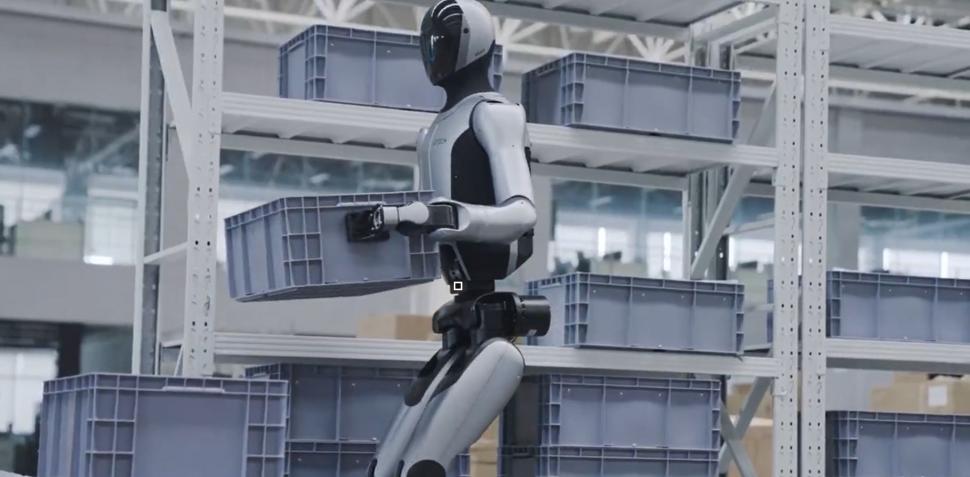 „Roboți care construiesc roboți”. Cum arată prima fabrică AI de roboți umanoizi, cu o capacitate de producție de 10.000 de unități 1101887