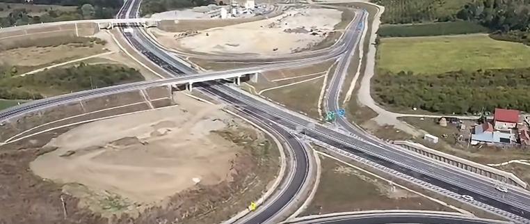  Tunelul Momaia de pe Autostrada A1 Sibiu-Pitești este aproape finalizat. Când ar putea fi deschis traficul  1102944