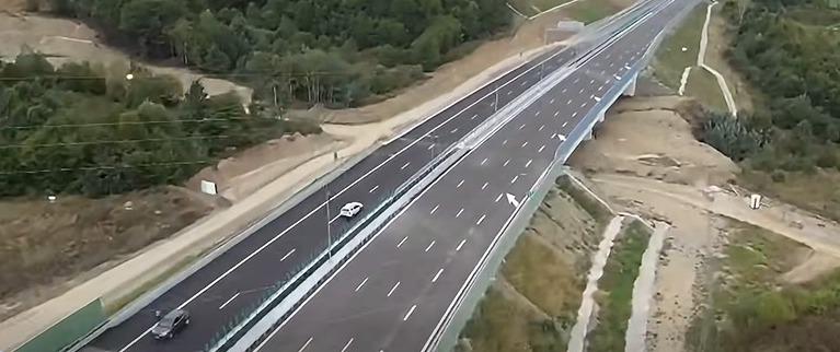  Tunelul Momaia de pe Autostrada A1 Sibiu-Pitești este aproape finalizat. Când ar putea fi deschis traficul  1102949