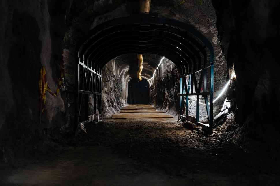Finlanda construiește un „mormânt” nuclear, apoi îl va închide pentru totdeauna. Depozitul radioactiv va fi sigilat 100.000 de ani 1103118