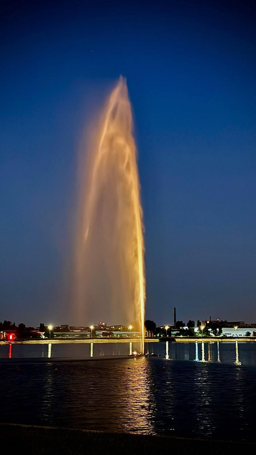 Insula Lacul Morii s-a redeschis. Cum arată după ce a fost modernizată cu 12 milioane de euro. Ciucu: Facem şi un parc liniar de 2 km 1103327