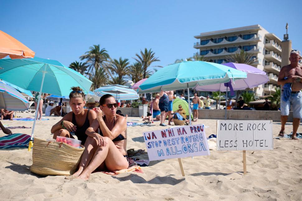 Spaniolii din Mallorca s-au săturat de turiștii britanici bețivi și fac acum tot posibilul ca să atragă americani bogați și cuminți 1102291