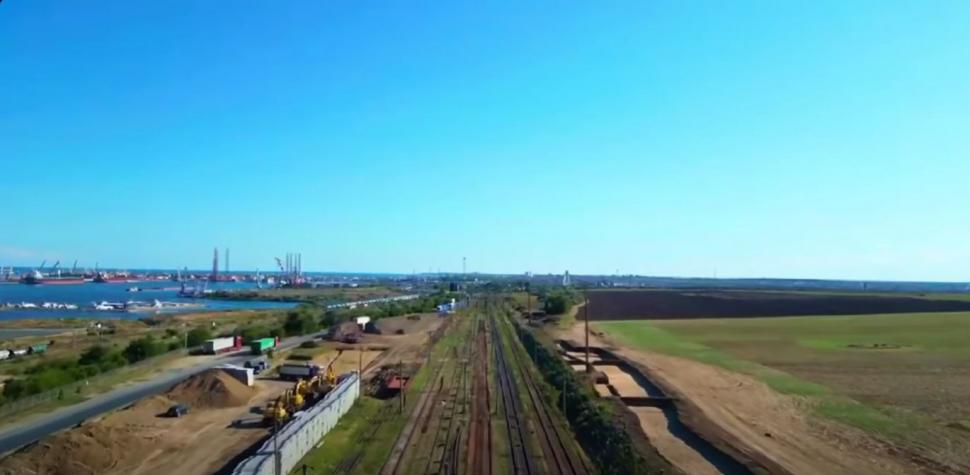 Lucrările de modernizare a infrastructurii feroviare din Portul Constanţa au ajuns la 89%, în etapa I. Imagini noi de pe şantier 1103743