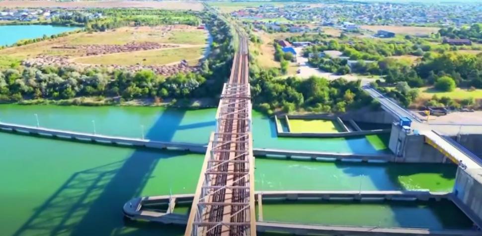 Lucrările de modernizare a infrastructurii feroviare din Portul Constanţa au ajuns la 89%, în etapa I. Imagini noi de pe şantier 1103745